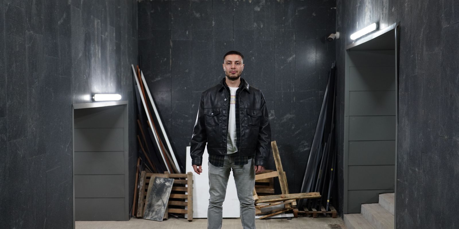 How to Spot a High-Quality Leather Jacket Before You Buy Buneri Europe